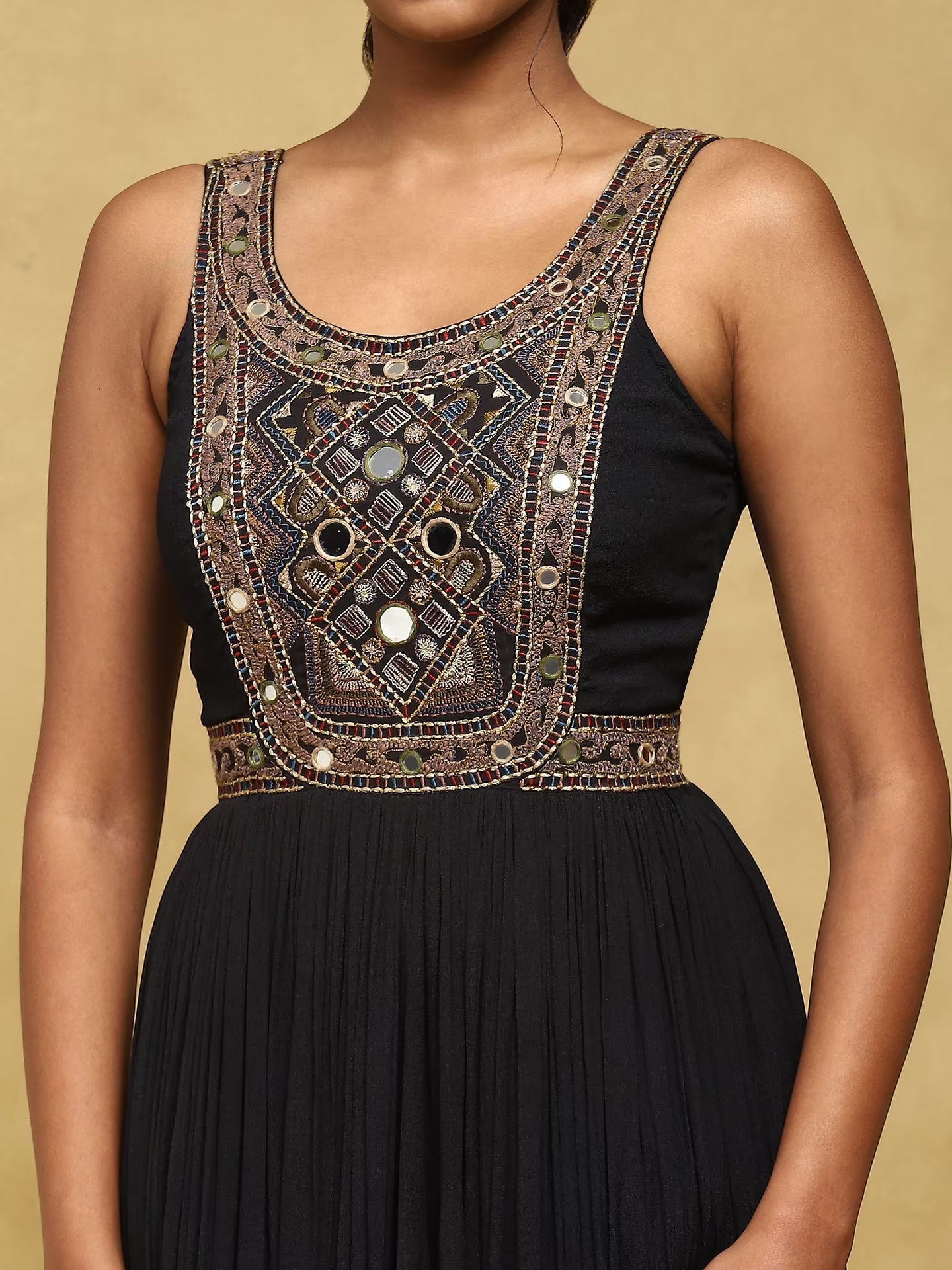 Black Sleeveless Mirror Dress